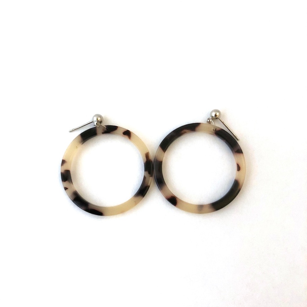 Tortoise Hoop Earrings